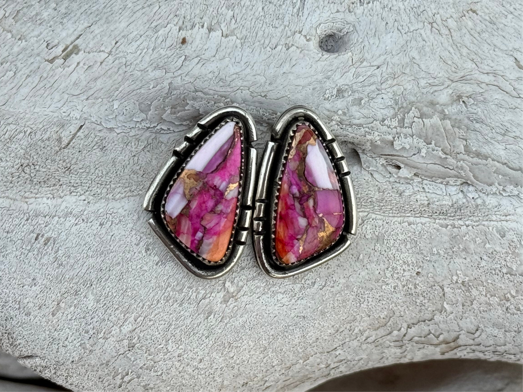 The Sayulita studs
